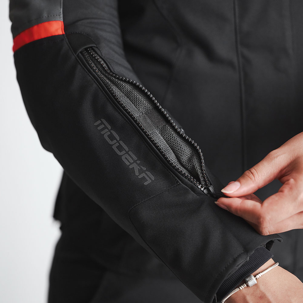 Jacket-Striker-III-Lady-black-dark-grey-5